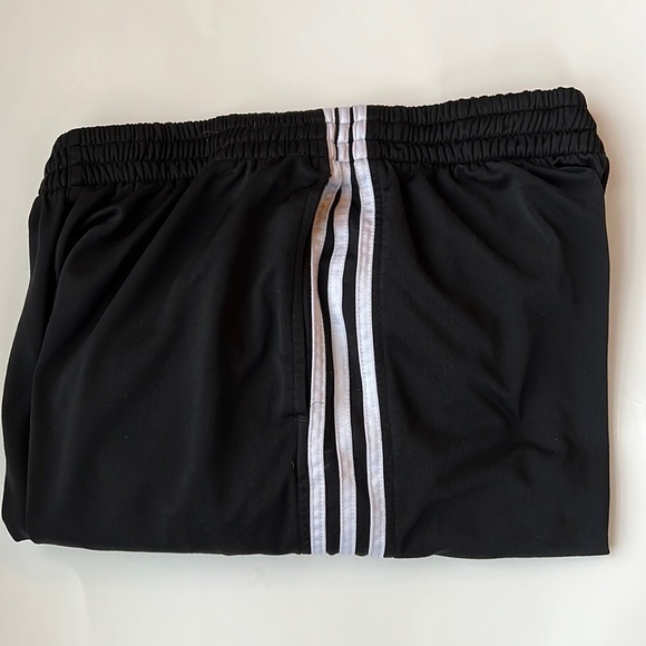 Adidas sweatpants - Picture 8 of 8